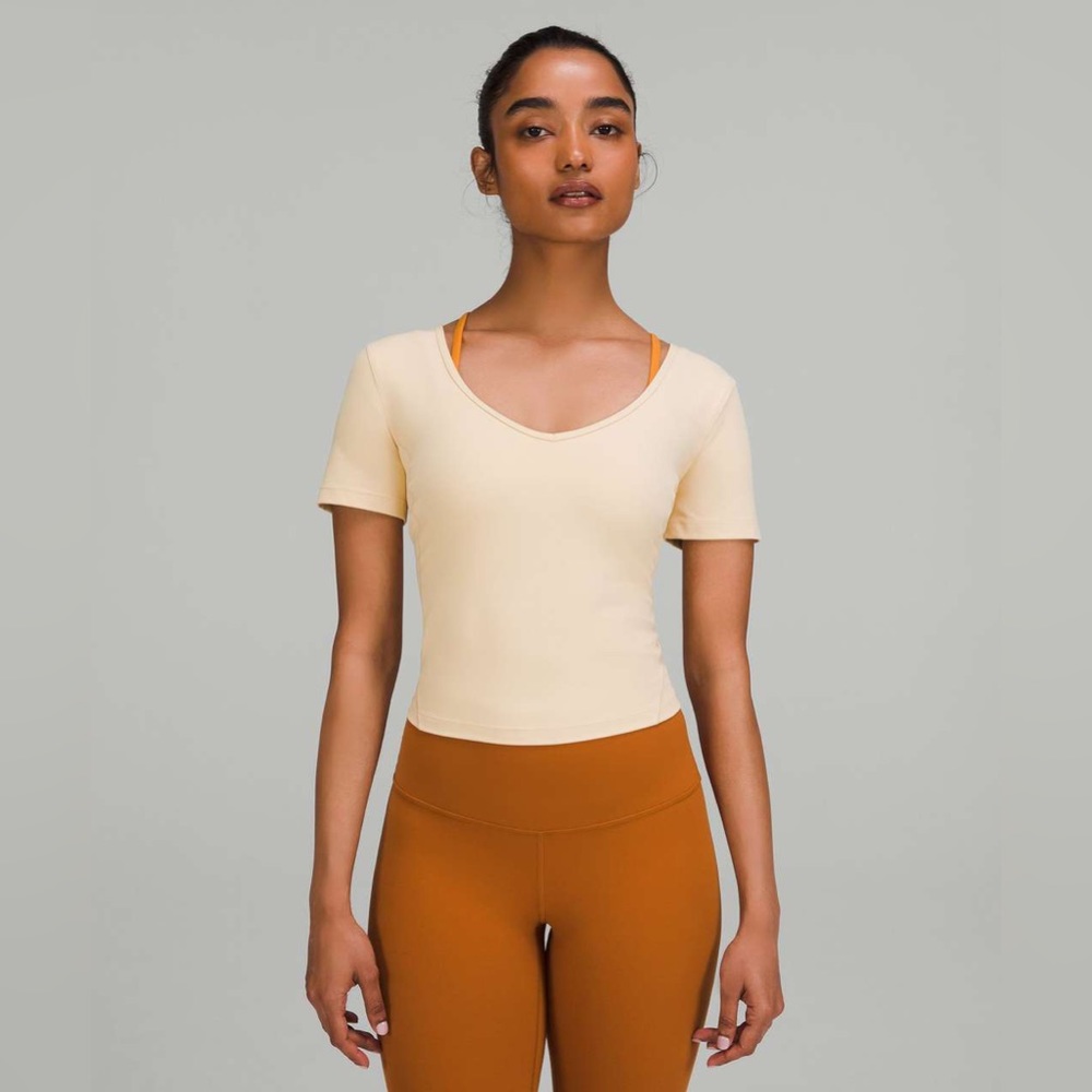 Lululemon Align T-Shirt
Prosecco